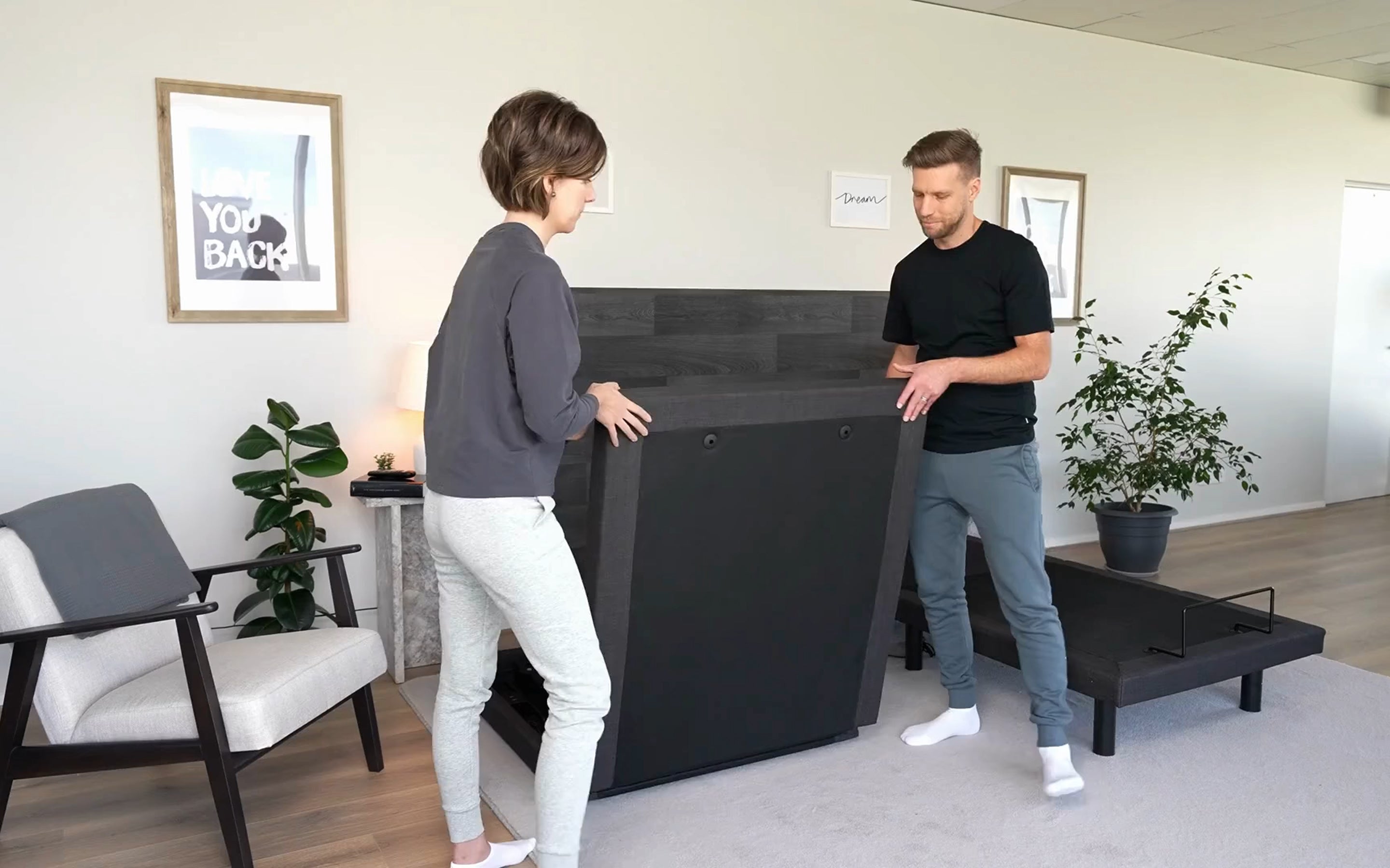 How to Set Up Letto Bed in 3 Simple Steps?