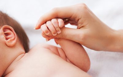 Best Postpartum Sleeping Positions for Recovery